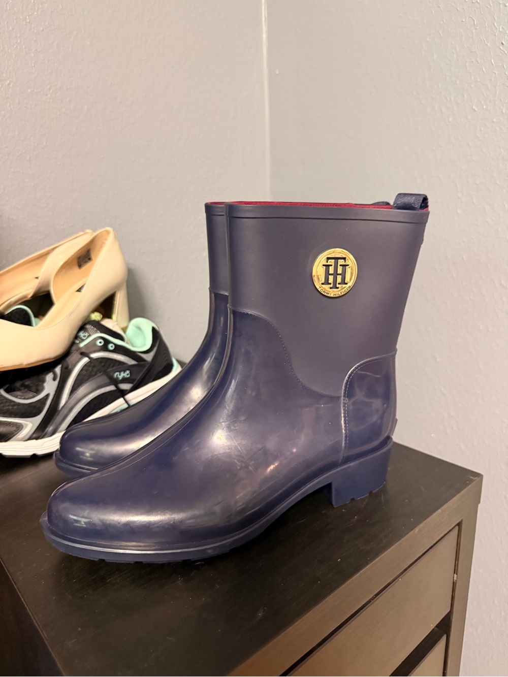 Men's Shoe Subcategory Identification